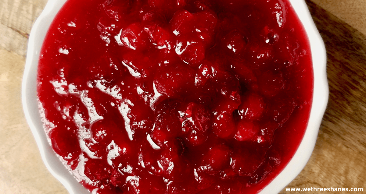 Easy Homemade Cranberry Sauce