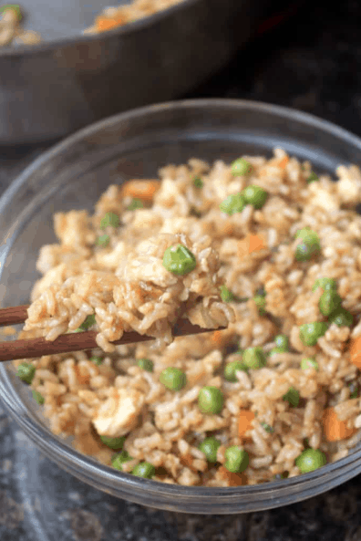 Make your own flavorful & healthy vegetarian fried rice in just 15 minutes. | We Three Shanes