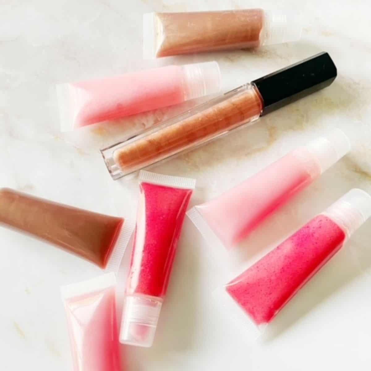 Easy All Natural DIY Lip Gloss