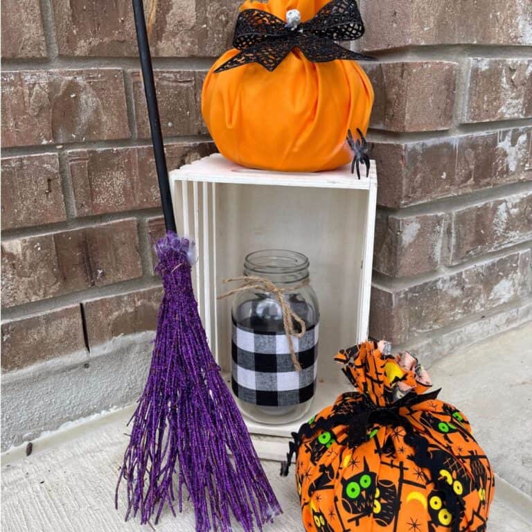 Simple Living Porch Ideas Halloween Edition