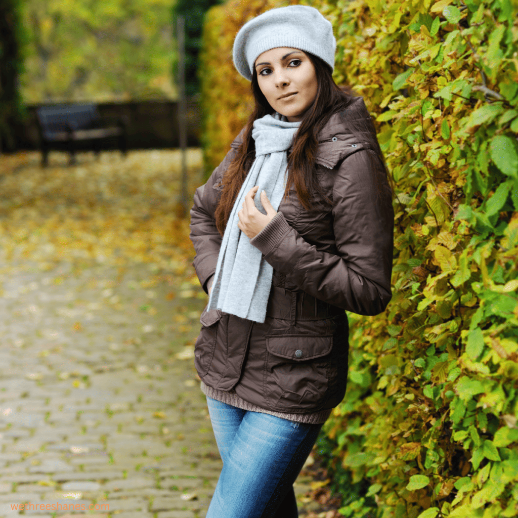 Accessorize your fall minimalist wardrobe with a matching scarf and beanie.